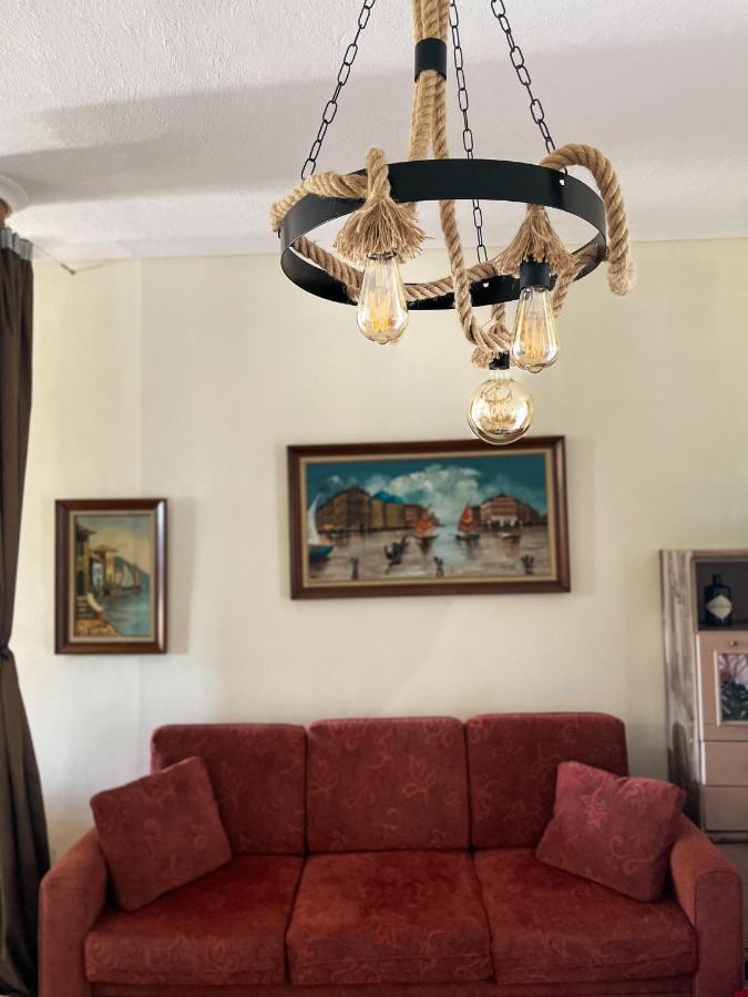 Casa Lia-Beach Front Villa Nea Kallikrateia المظهر الخارجي الصورة