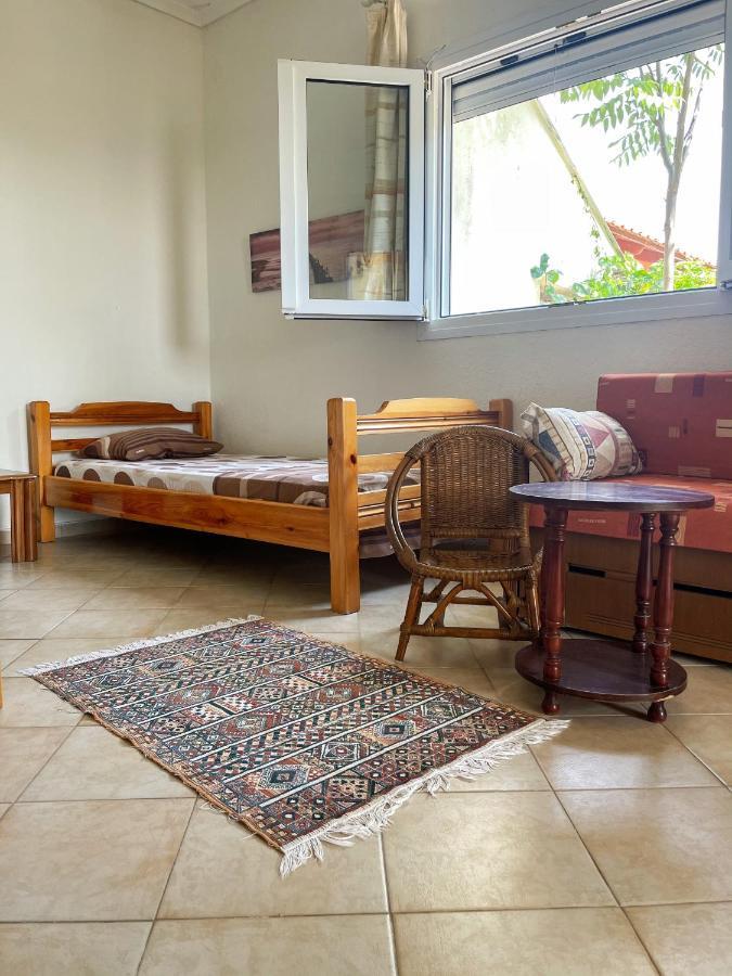 Casa Lia-Beach Front Villa Nea Kallikrateia المظهر الخارجي الصورة